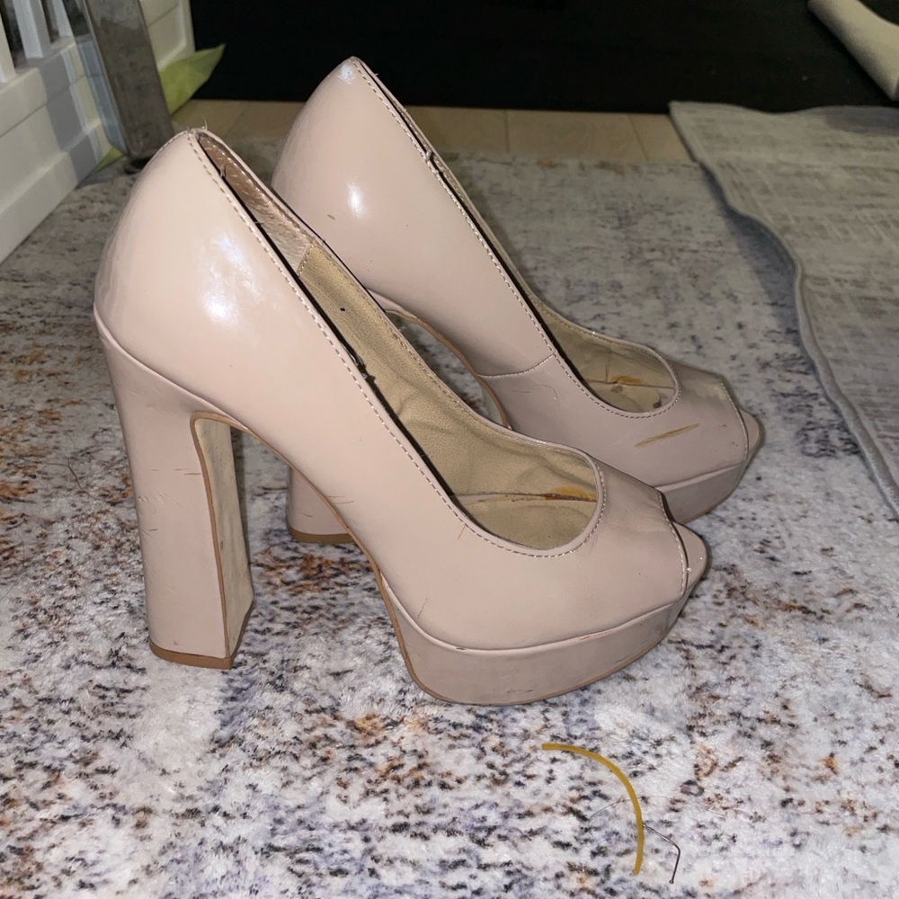 Steve Madden Blush Peep Toe Heels - Picture 3 of 4